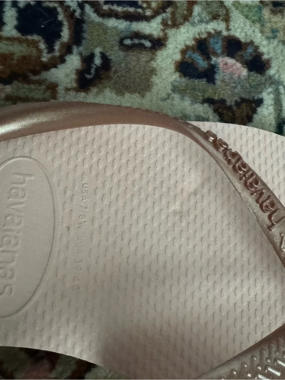 Havaianas Slim in Baller Pink